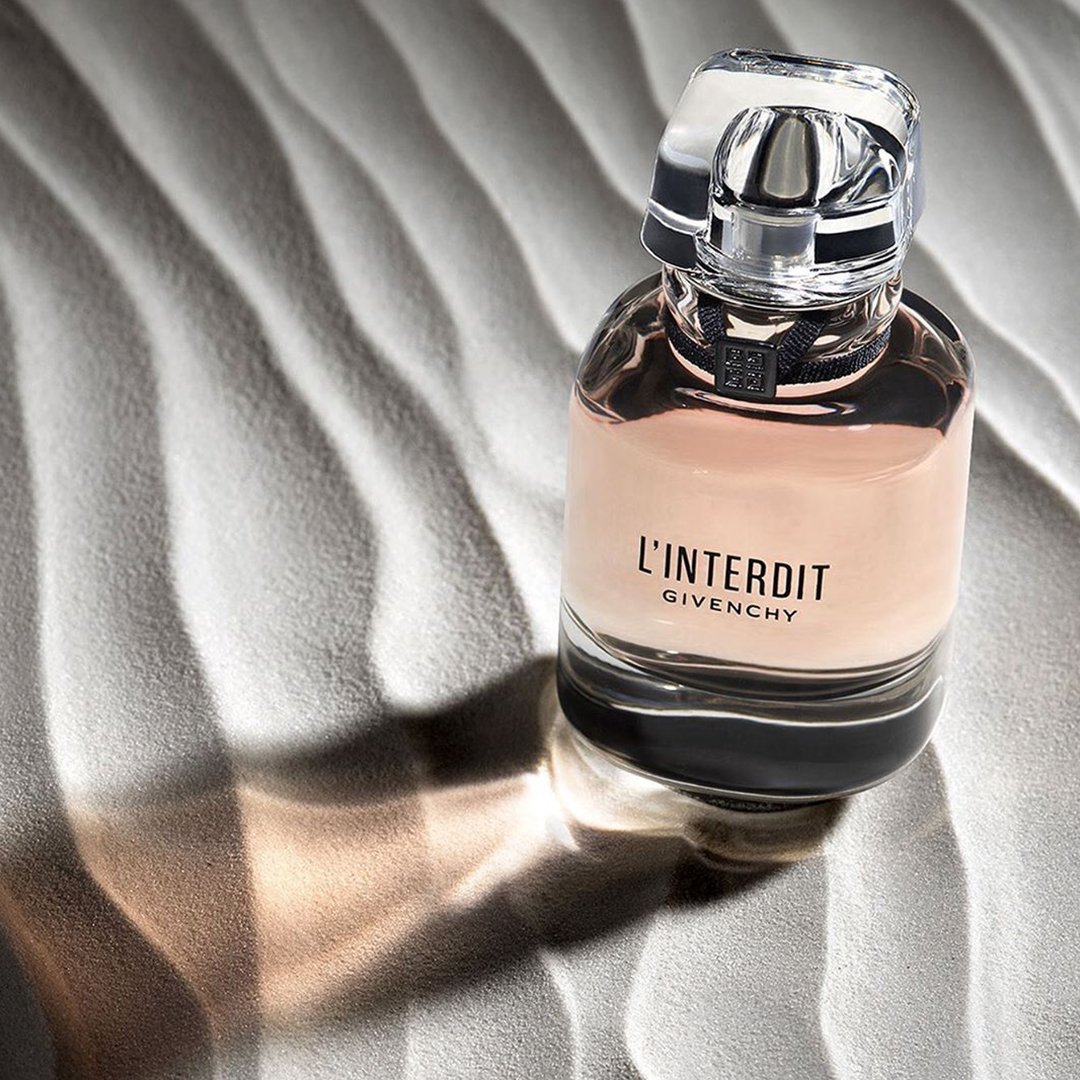 Flacon du parfum L'Interdit de Givenchy