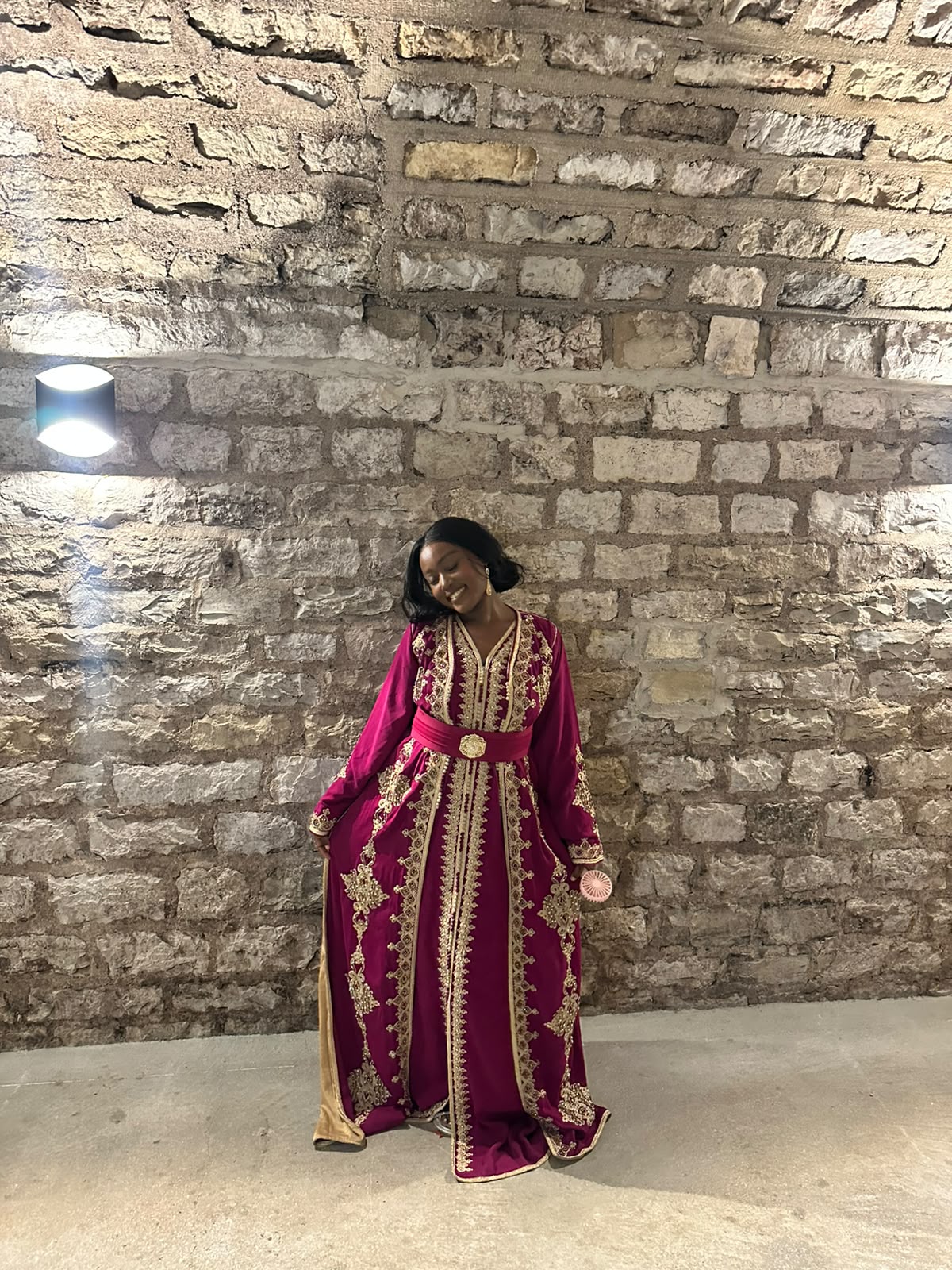 Marie en robe traditionnelle